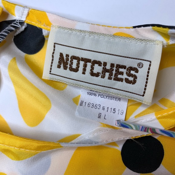 ❗️SOLD❗️1990s Vintage Silky Button Back Bow Blouse - Picture 6 of 7